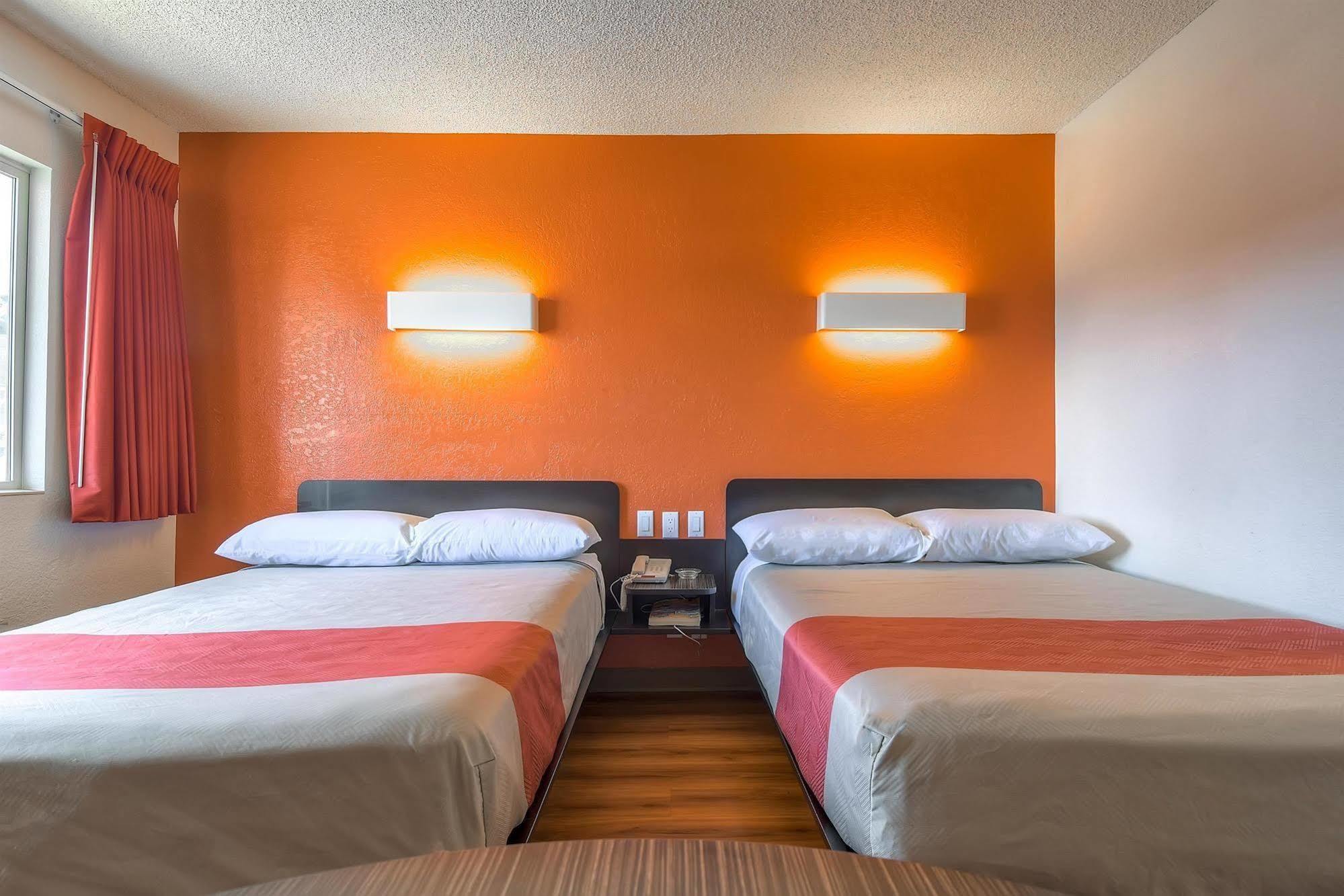 Motel 6-Long Beach, Ca - Los Angeles エクステリア 写真