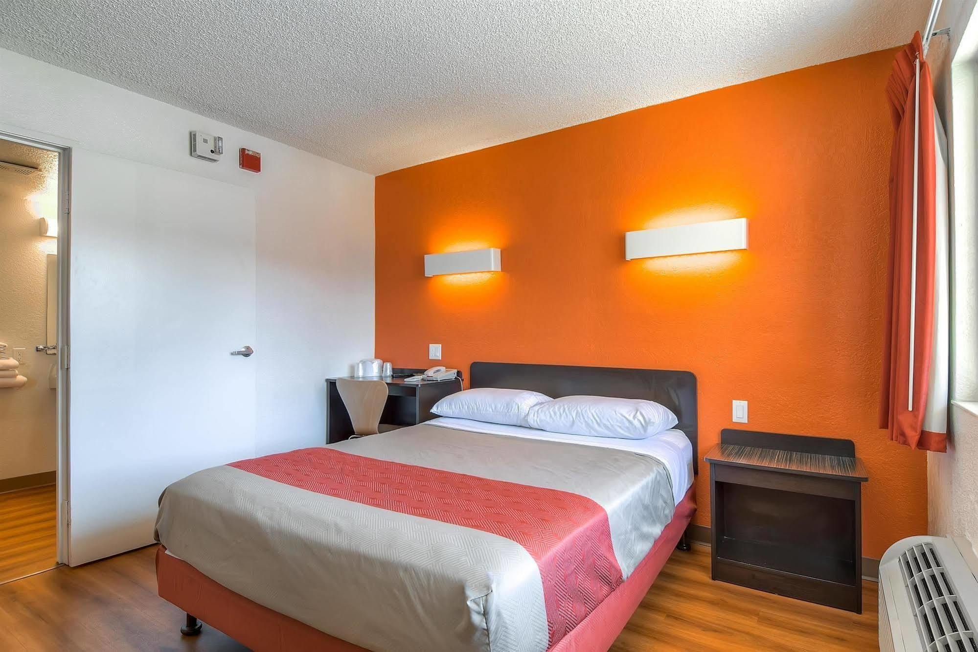 Motel 6-Long Beach, Ca - Los Angeles エクステリア 写真