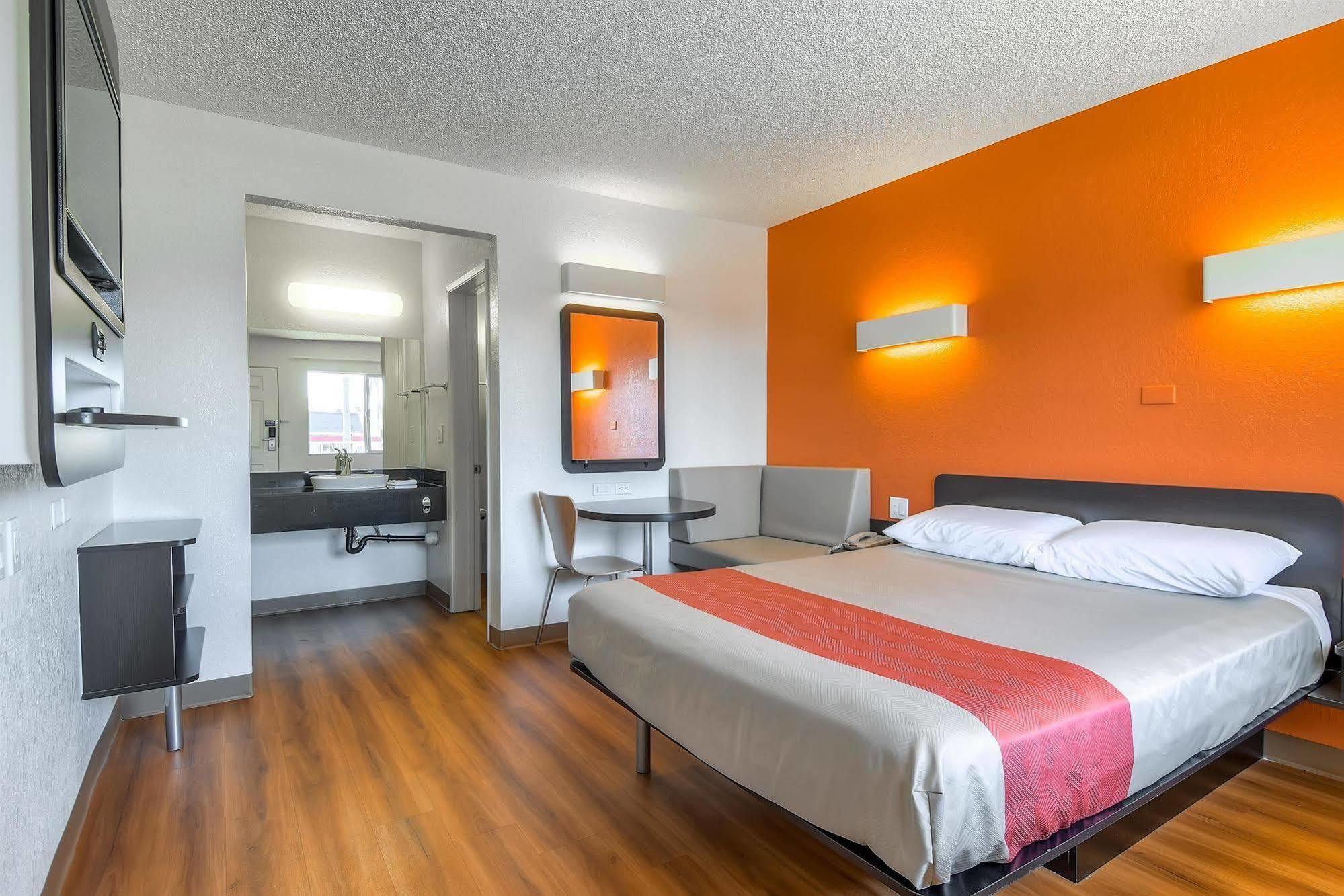 Motel 6-Long Beach, Ca - Los Angeles エクステリア 写真