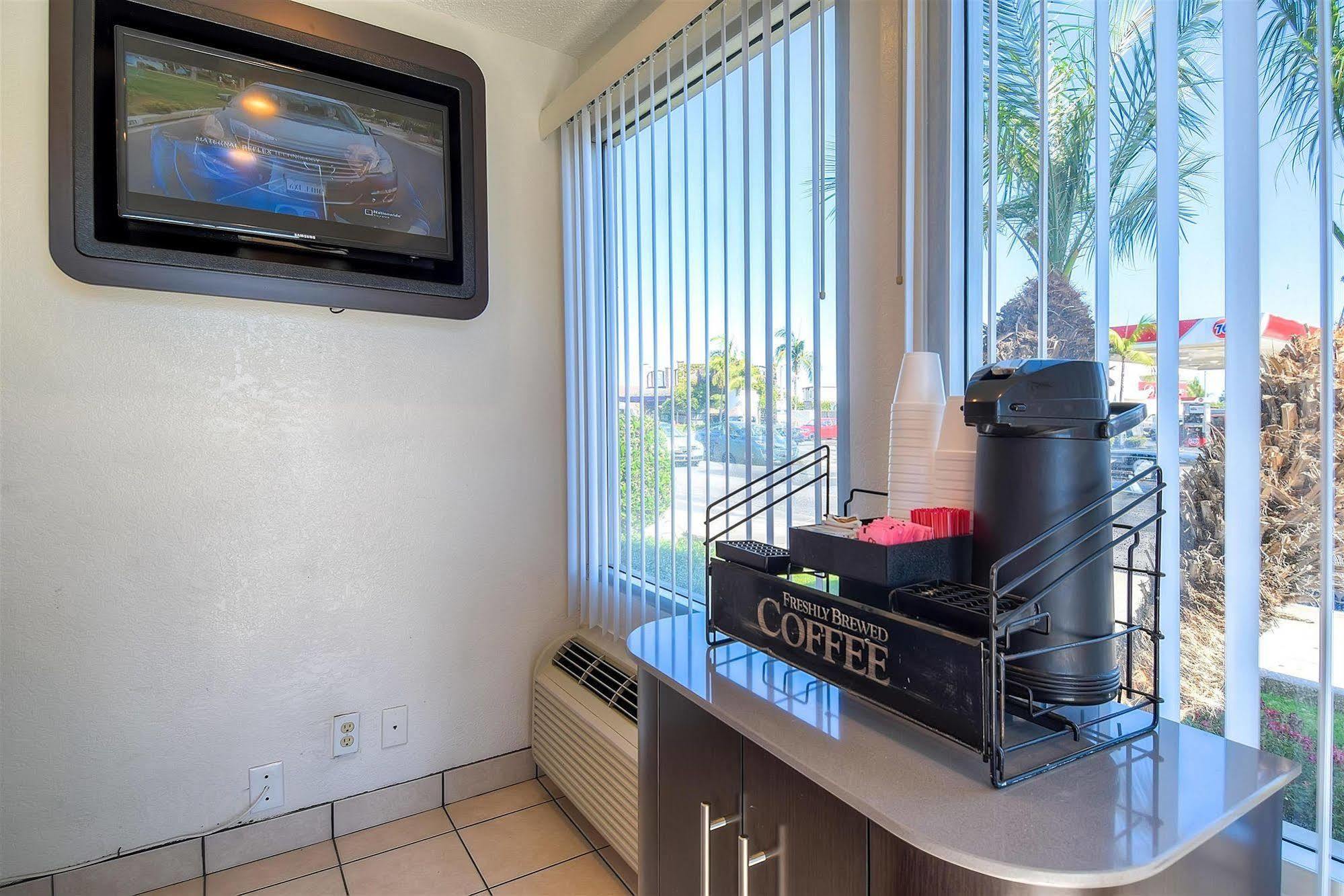 Motel 6-Long Beach, Ca - Los Angeles エクステリア 写真