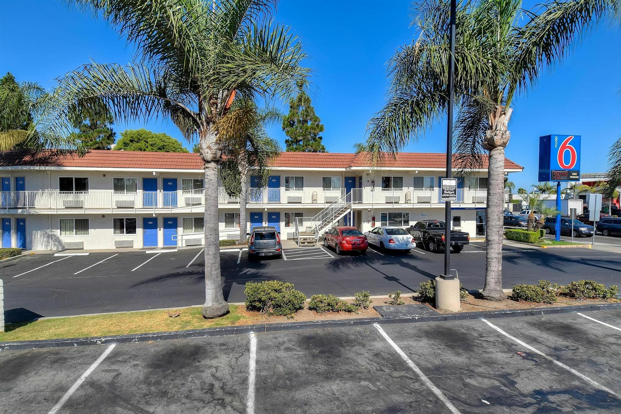 Motel 6-Long Beach, Ca - Los Angeles エクステリア 写真